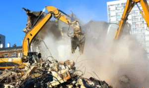 What advantage is there in asking for a rough material quantity list before work starts?